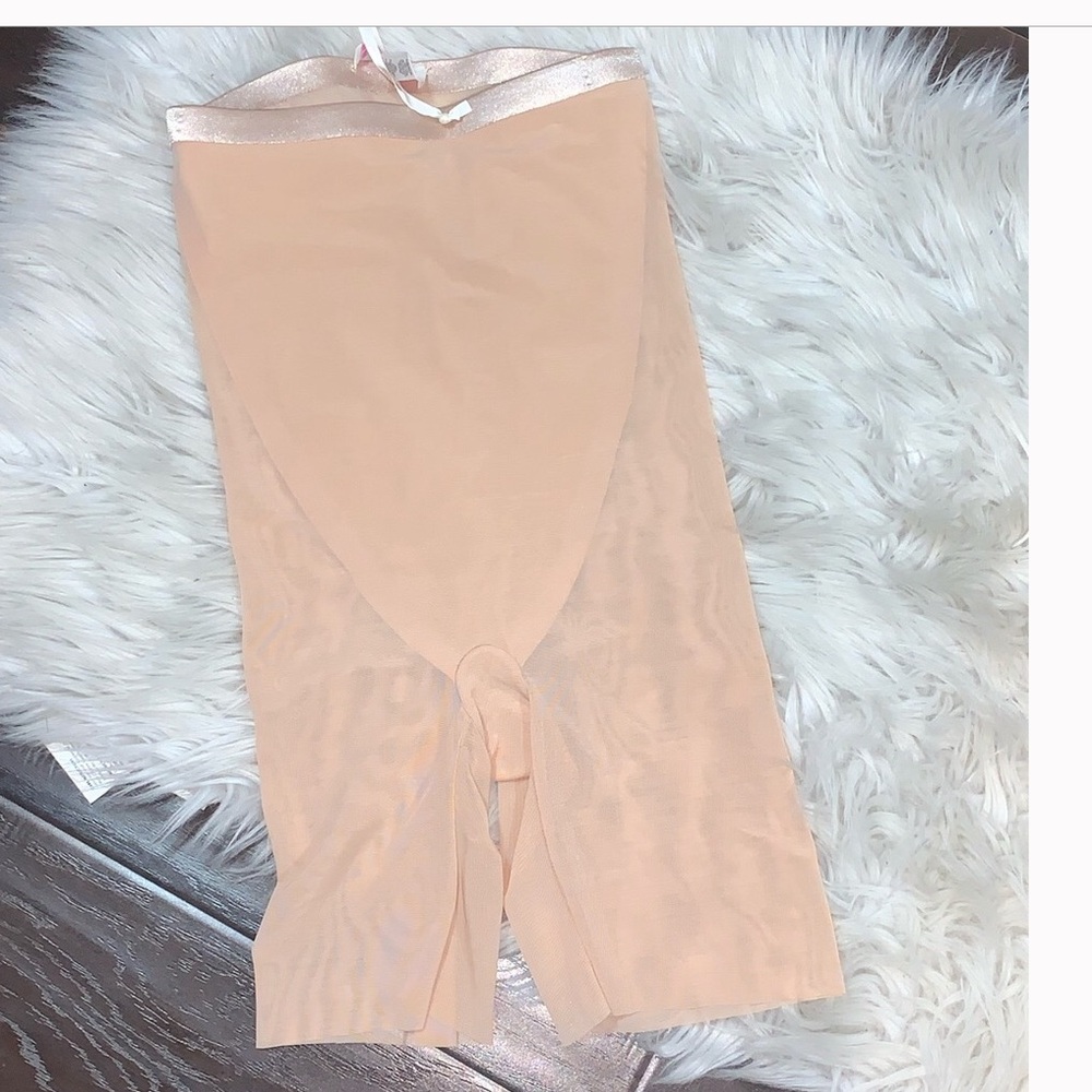 ❌ISO❌ Haute Contour by Spanx High Waist Shapewear S,M,L DO NOT PURCHASE